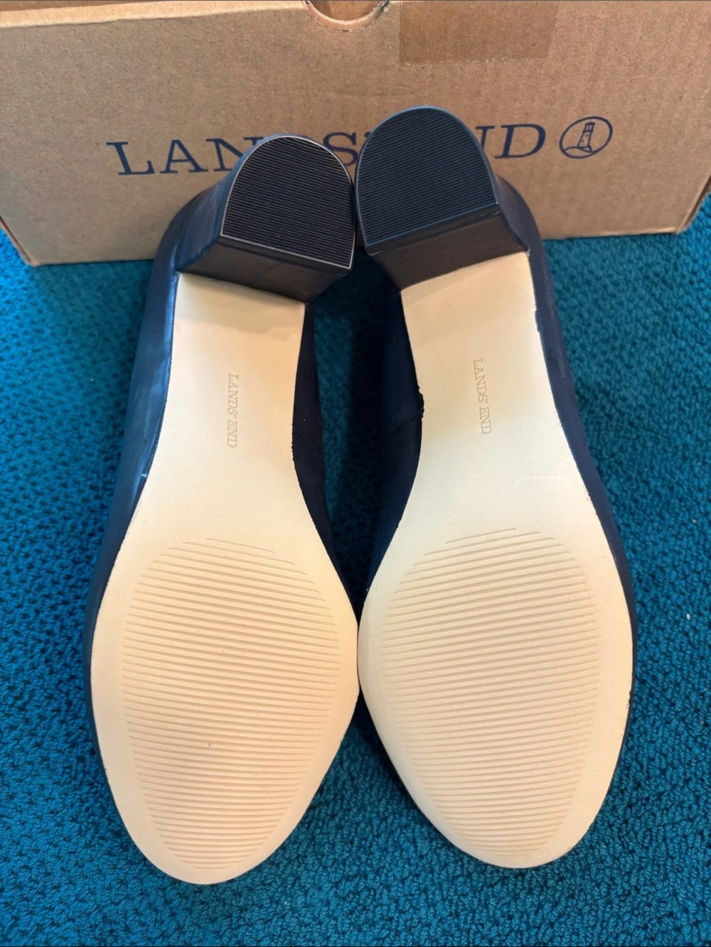 Lands' End Radiant Navy Women's Leather Minnie Pumps size 6M